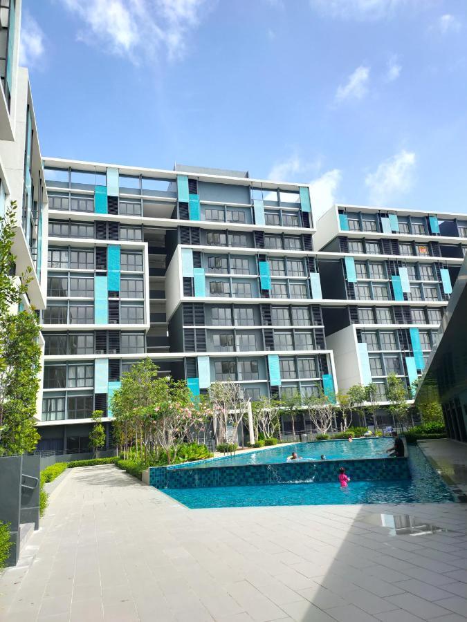 Homestay Klia Core Soho Suites Σεπάνγκ Εξωτερικό φωτογραφία
